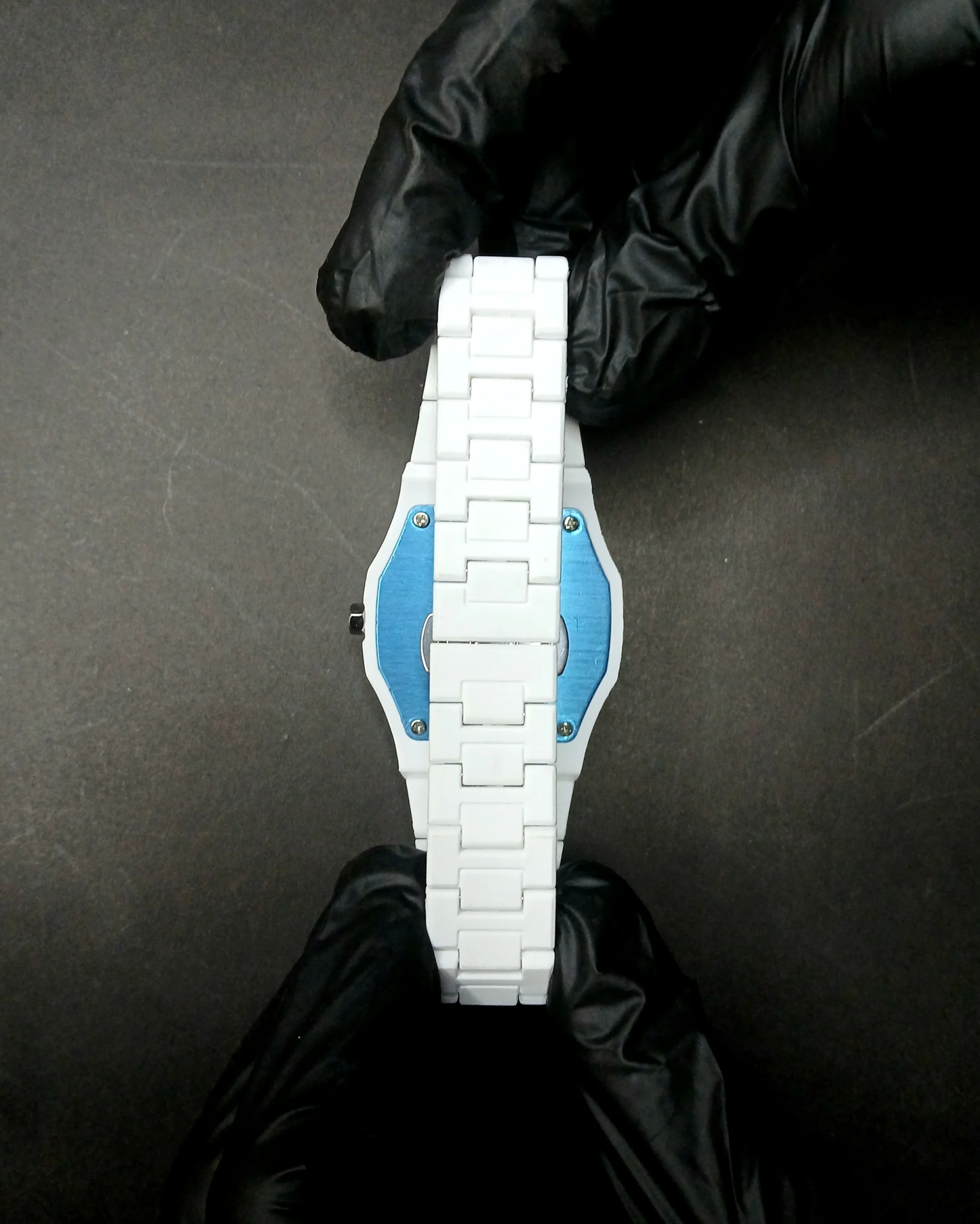 Arabian | Aura Dial & Polycarbonate (Platic) Charcoal Minimalist Analog Arabian Numeral | Premium Stylish Man Watch for Men Arabic (White)