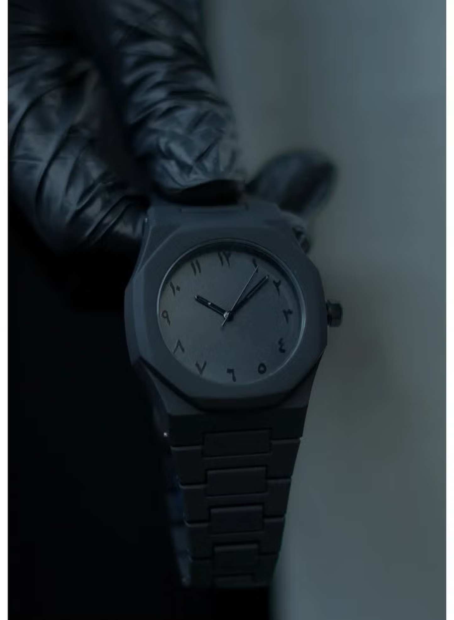 Aura Dial & Polycarbonate Strap Analog Watch for Men & Boys (Black)